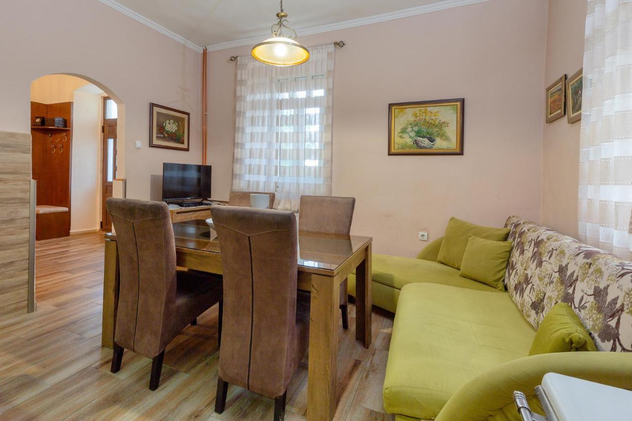 Vila Boljevic Podgorica Luaran gambar
