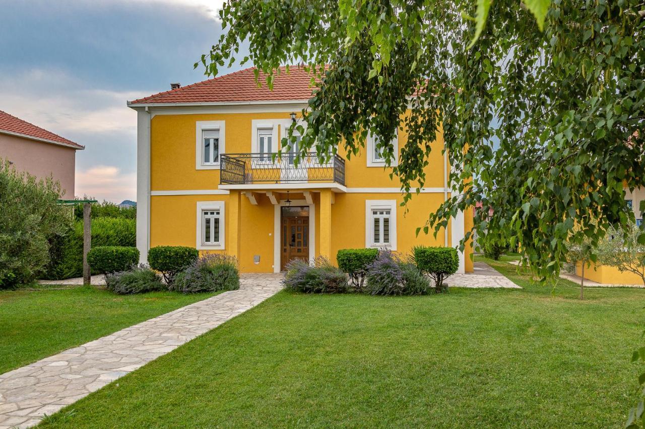 Vila Boljevic Podgorica Luaran gambar