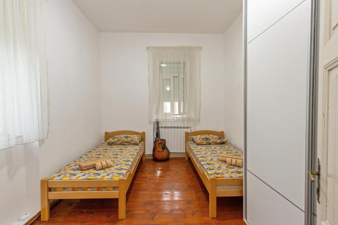 Vila Boljevic Podgorica Luaran gambar